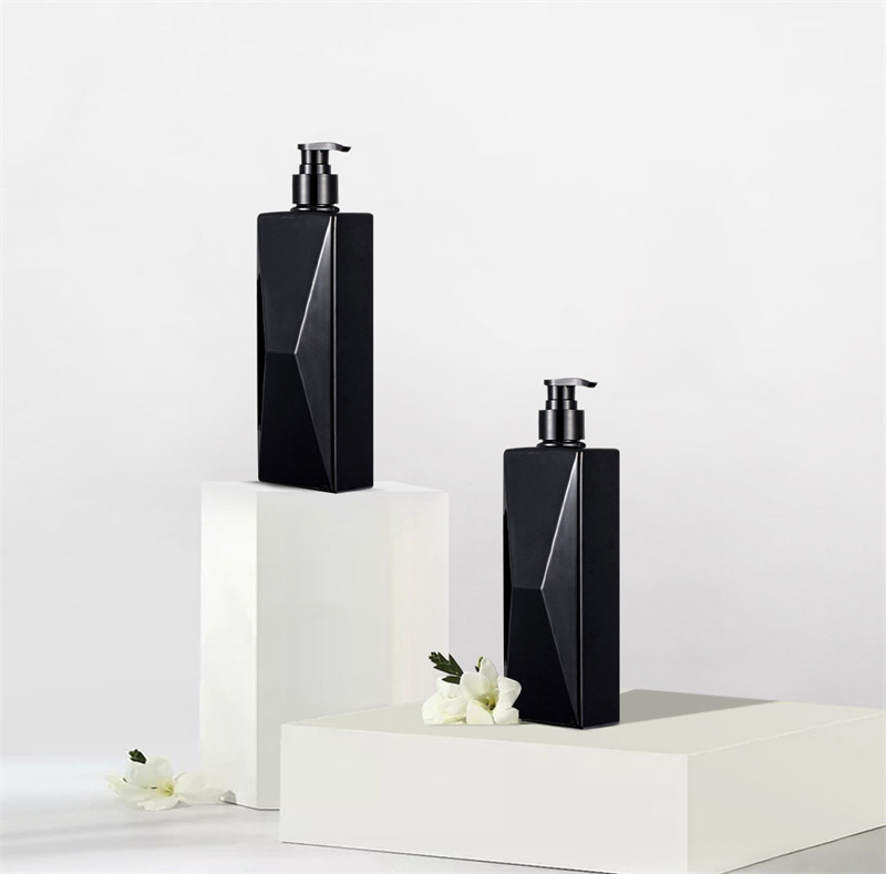 700-ml-Shampoo-Paket aus undurchsichtigem Kunststoff im koreanischen Stil für Heimshampoo in einer Handwaschflüssigkeitsflasche mit hohem Erscheinungsbild