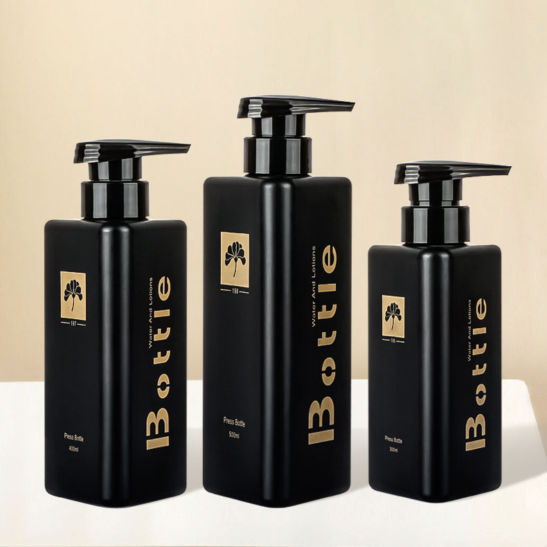 Neue dreieckige leere PET-Kunststoffflasche für Gesichtsreinigungslotion oder Hautpflegelotion 100 ml 200 ml 300 ml 400 ml 500 ml Kosmetikflasche Neue dreieckige leere PET-Kunststoffflasche für Gesichtsreinigungslotion oder Hautpflegelotion 100 ml 200 ml 300 ml 400 ml 500 ml Kosmetikflasche