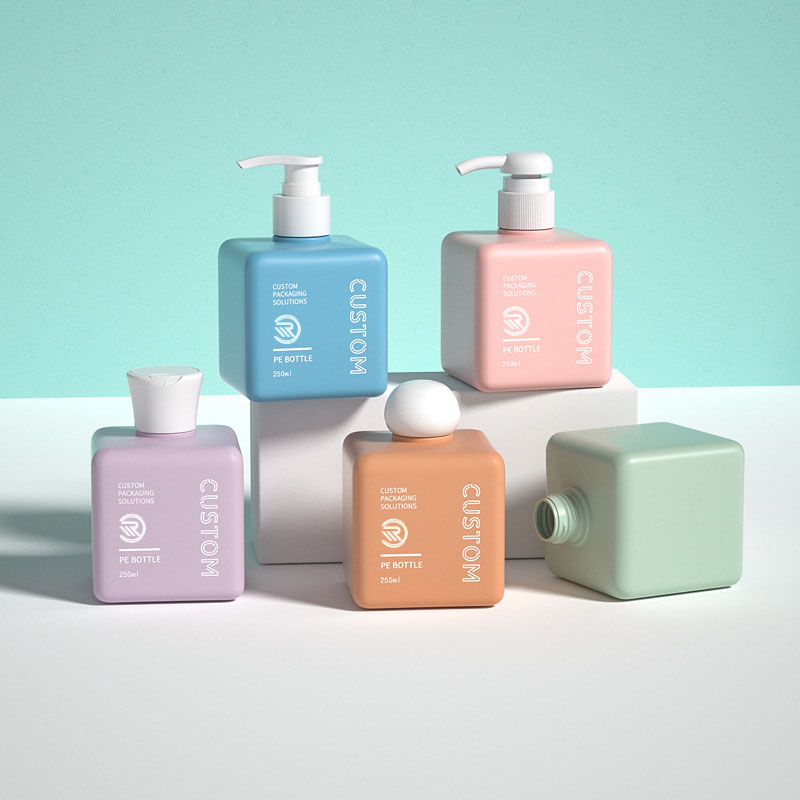 Beliebte quadratische Hautpflege-Shampoo-Körperbutterölflaschen aus recyceltem PET-Kunststoff in den Größen 150 ml, 200 ml und 250 ml mit Siebdruck